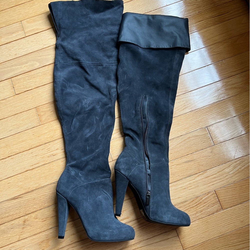 NWOT Thigh High/Over the Knee Charcoal Grey Boots